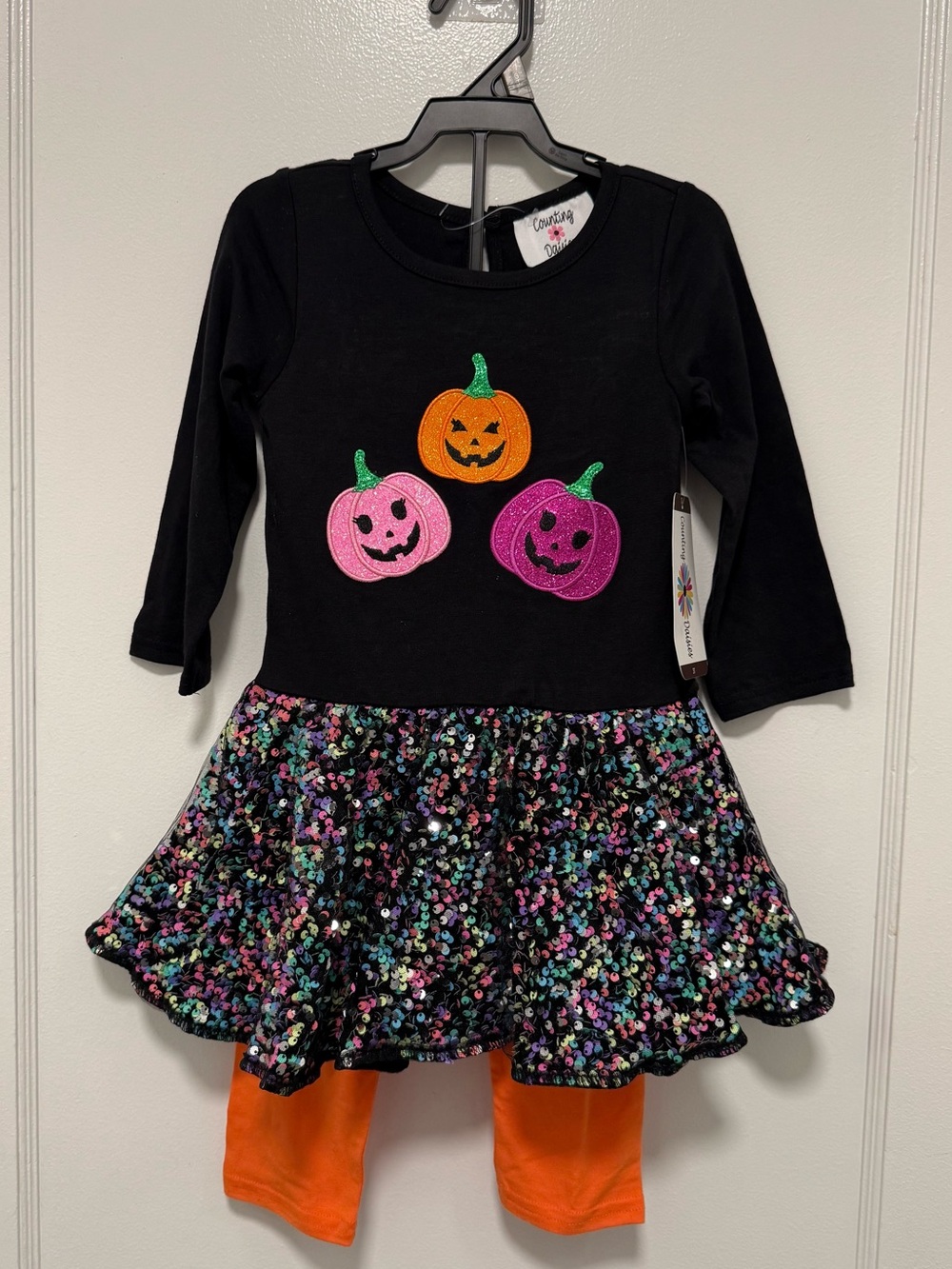 NWT Counting Daisies Halloween Sequin Tutu Set 2T and 3T
